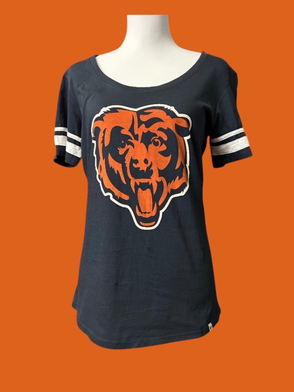 Like New. 47 Brand Women’s Chicago Bears T-Shirt